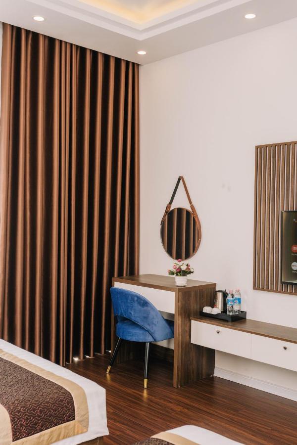 Tam Thang Hotel Ha Long Buitenkant foto